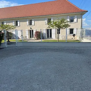 Appartement Aux Champs Pressinois, Pressins